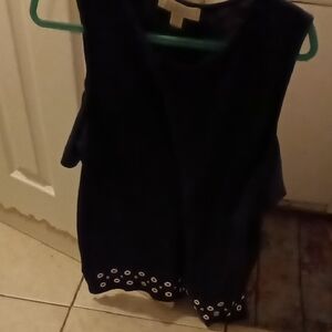 Chic Black Sleeveless Top with Eyelet Hem